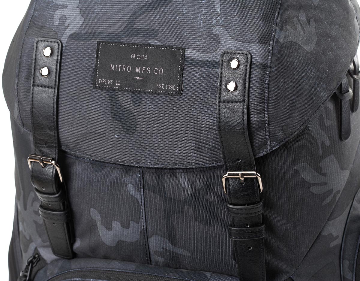 Nitro Rucksack WEEKENDER FORGED CAMO schwarz